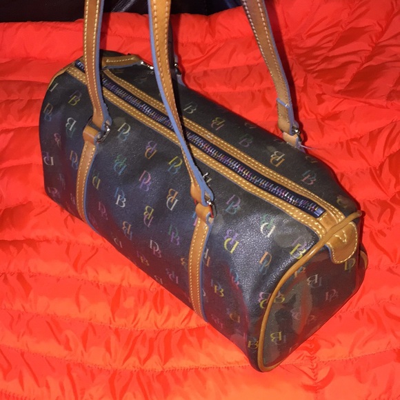 DOONEY & BOURKE - Picture 11 of 14